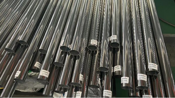 掌握304不銹鋼管材重量計(jì)算公式，輕松預(yù)估工程用材需求